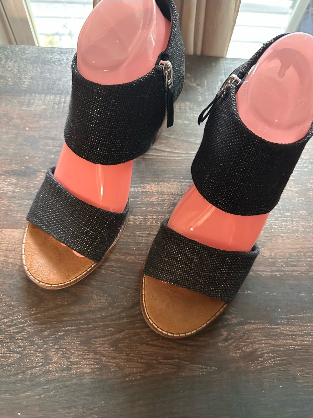Toms Black Open-Toe Zip-Back Heeled Sandals